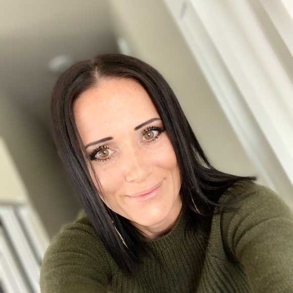 Meet your Posher, Kinsey - Picture 1 of 1